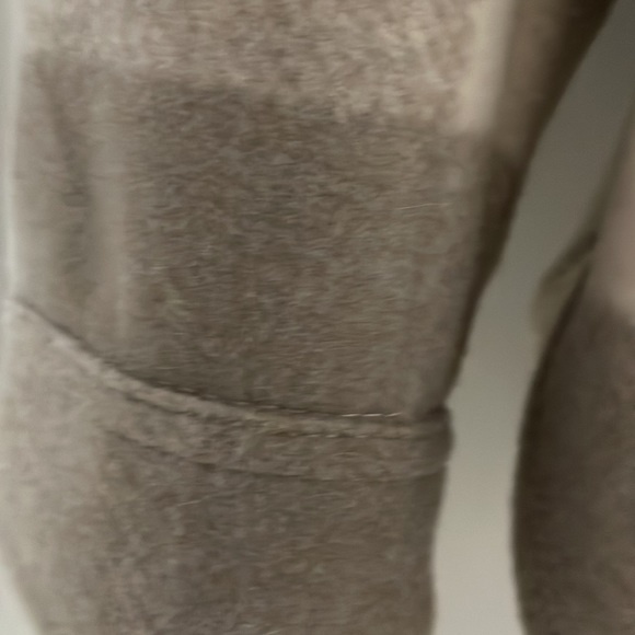 Abercrombie Cozy Shirt Jacket, size xs - Picture 6 of 8